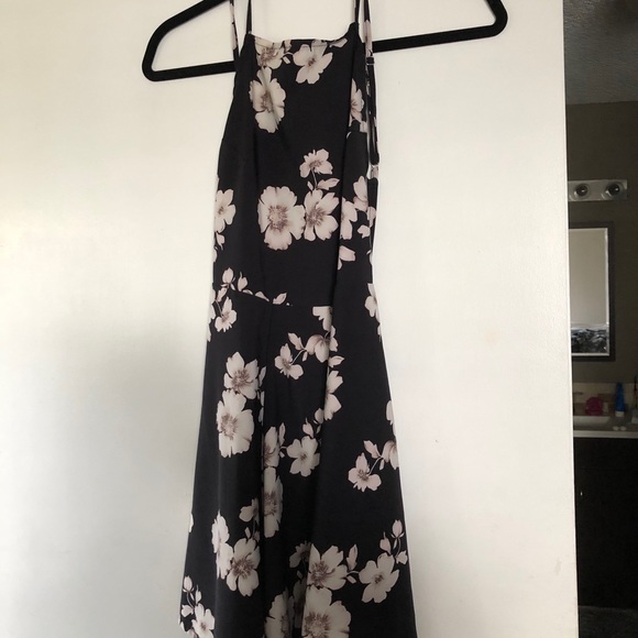 Brandy Melville floral dress - Picture 1 of 2
